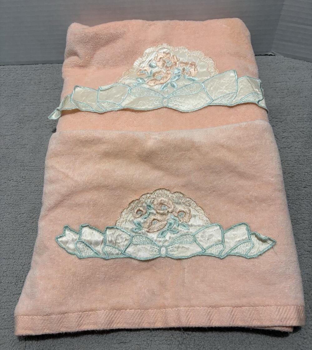 Towel Hand & Bath Set of 2 Peach Floral Embroidered Applique Saturday Knight
